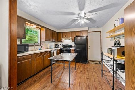 1140 E Maple Street North Canton OH 44720