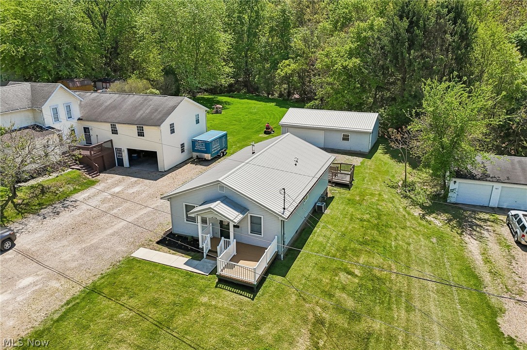 99 N 20th Street Coshocton OH 43812