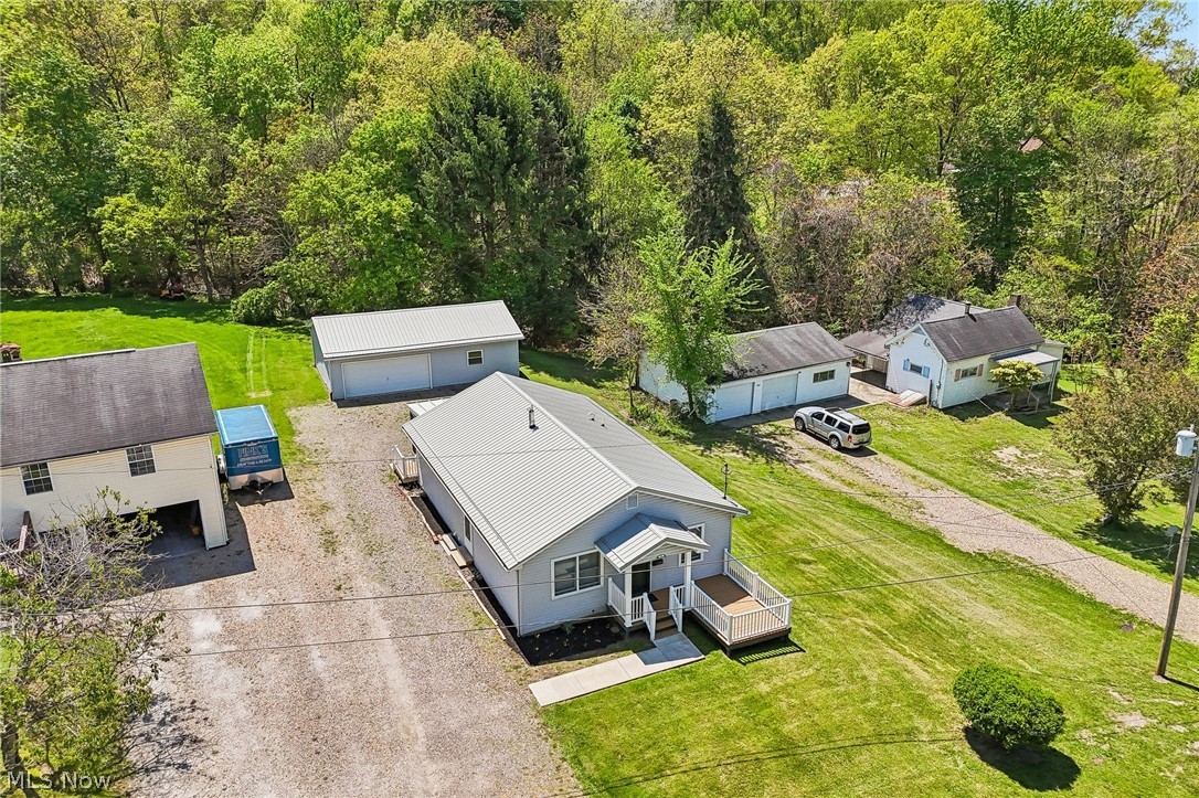 99 N 20th Street Coshocton OH 43812
