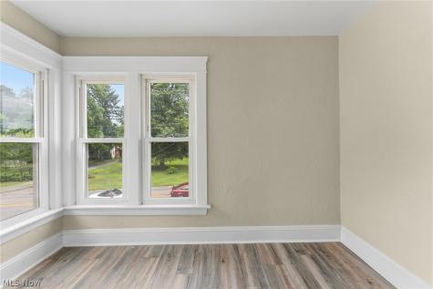 384 Bank Street Painesville OH 44077