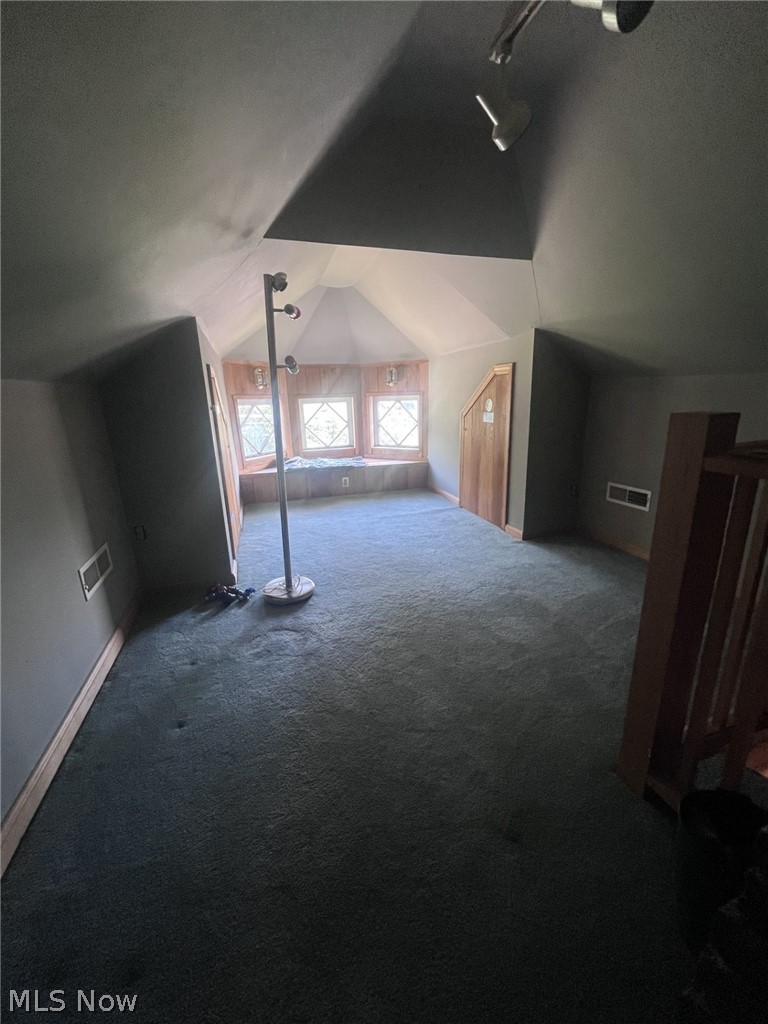 384 Bank Street Painesville OH 44077