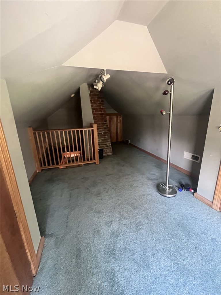 384 Bank Street Painesville OH 44077