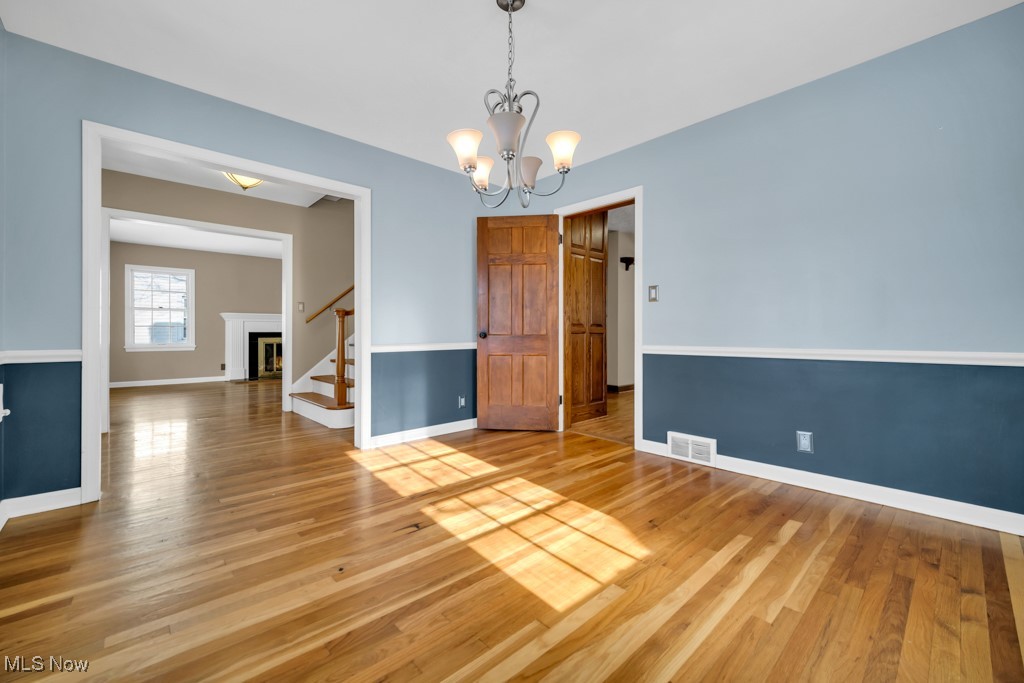 323 Harcourt Drive Akron OH 44313