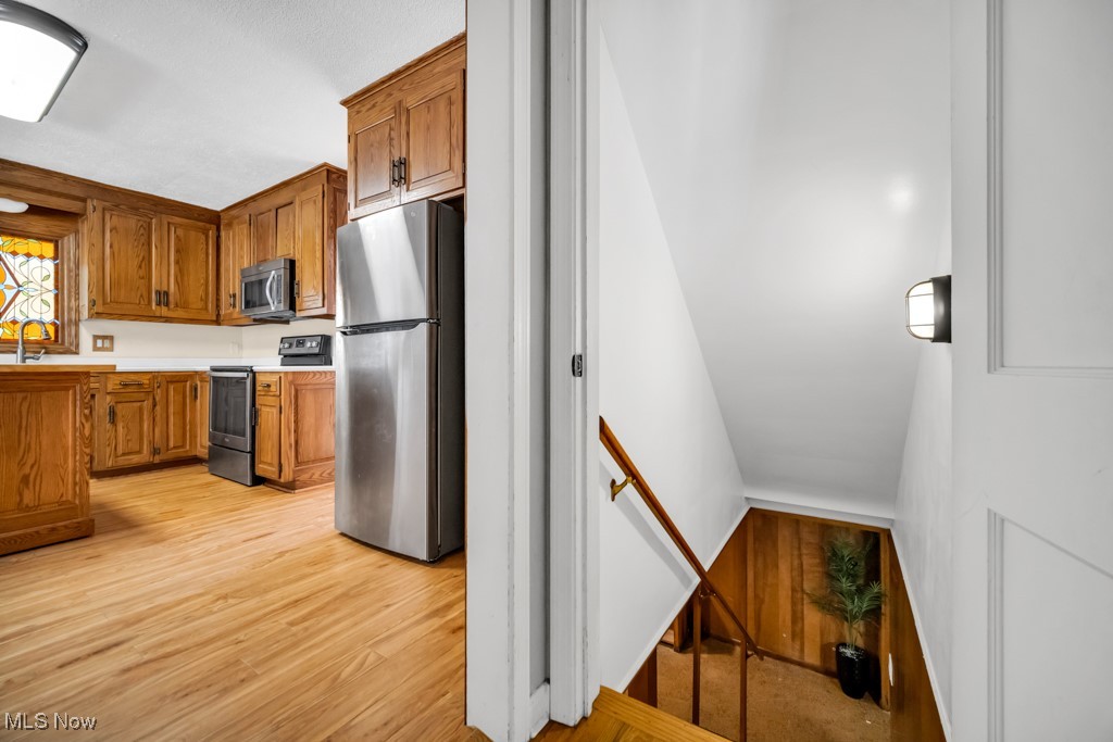 323 Harcourt Drive Akron OH 44313