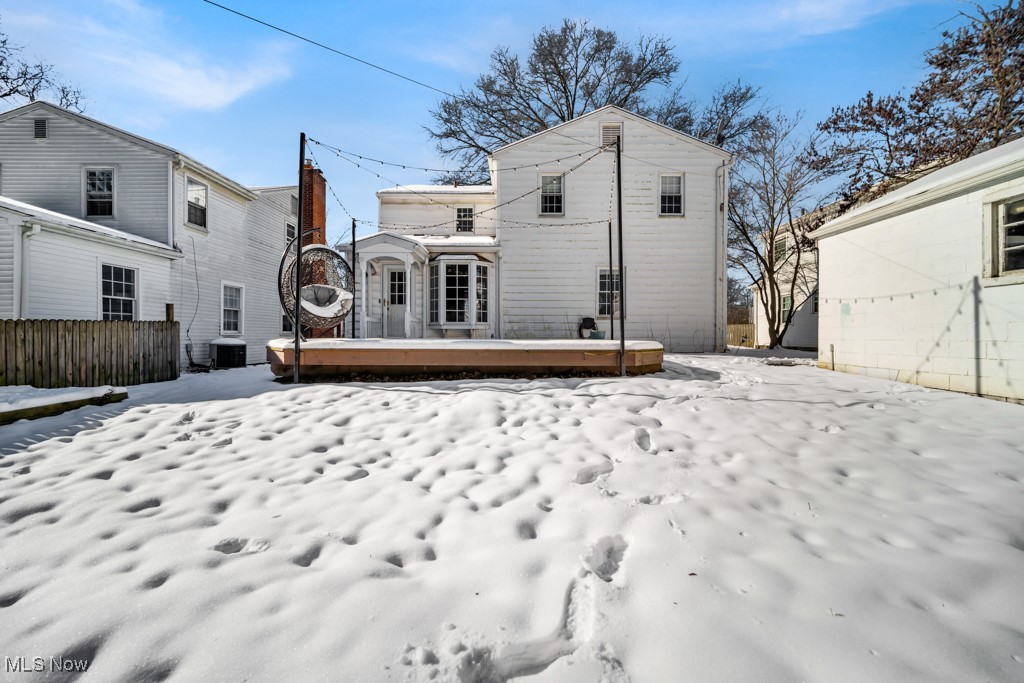 323 Harcourt Drive Akron OH 44313