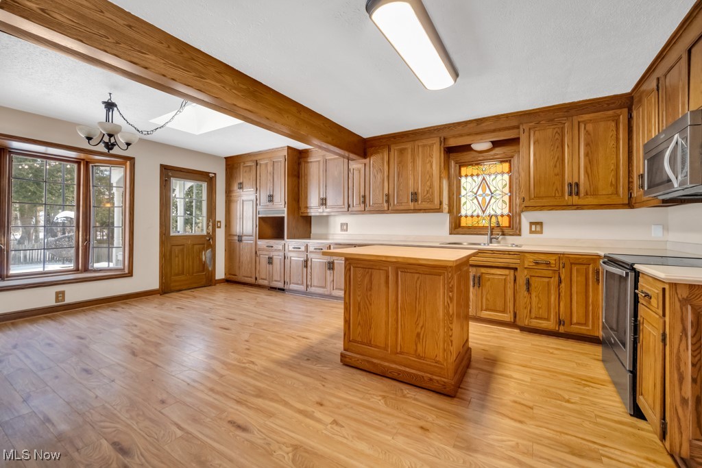 323 Harcourt Drive Akron OH 44313