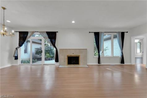 416 Castle Pines Drive Akron OH 44333