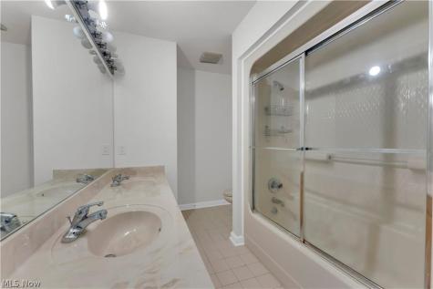 416 Castle Pines Drive Akron OH 44333