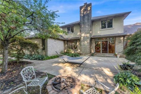 416 Castle Pines Drive Akron OH 44333