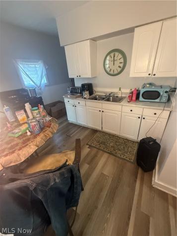 9515 Easton Avenue Cleveland OH 44104