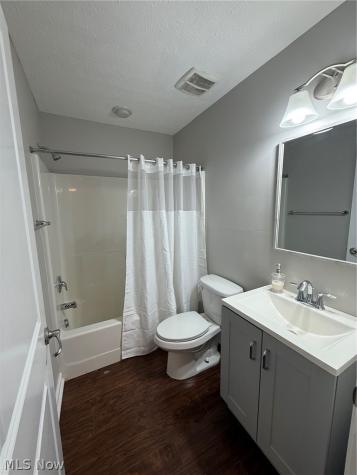 6572 Birchbark Avenue NE Canton OH 44721