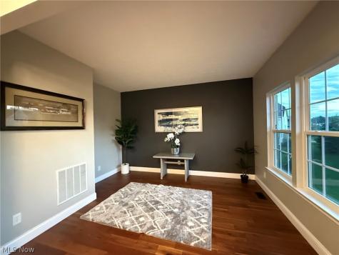 6572 Birchbark Avenue NE Canton OH 44721