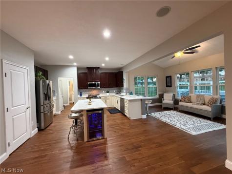 6572 Birchbark Avenue NE Canton OH 44721