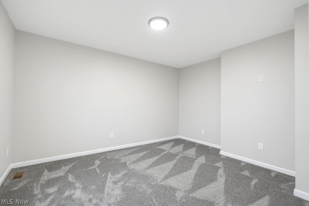 6572 Birchbark Avenue NE Canton OH 44721