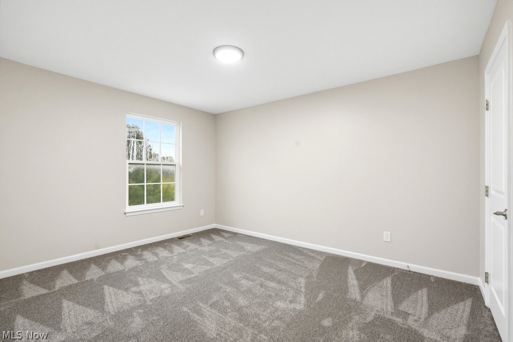 6572 Birchbark Avenue NE Canton OH 44721