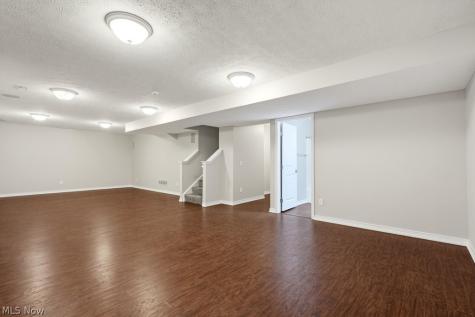 6572 Birchbark Avenue NE Canton OH 44721