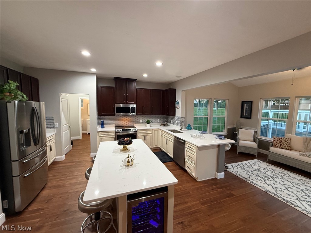 6572 Birchbark Avenue NE Canton OH 44721