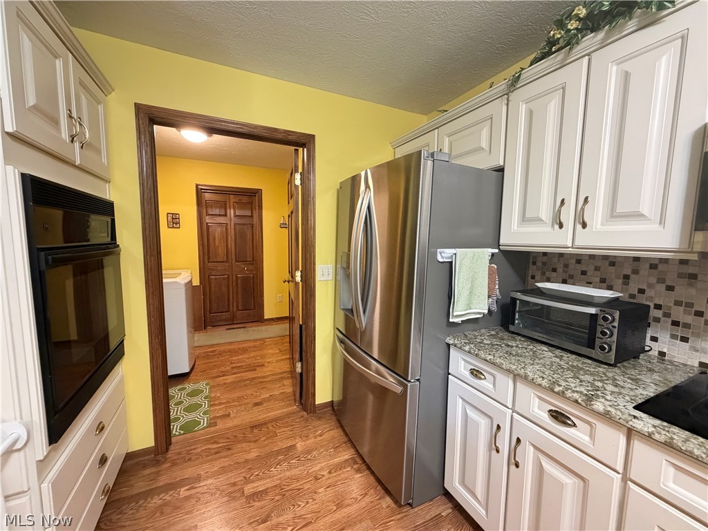435 Thomas Alva Drive Vermilion OH 44089