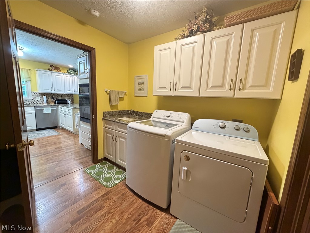 435 Thomas Alva Drive Vermilion OH 44089