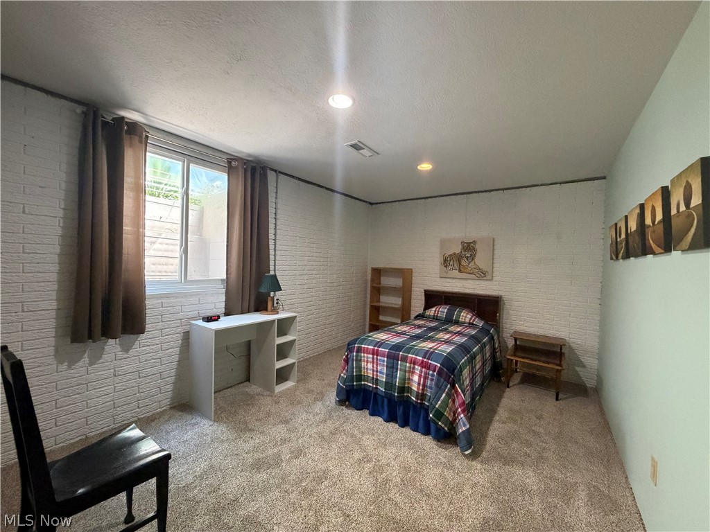 435 Thomas Alva Drive Vermilion OH 44089