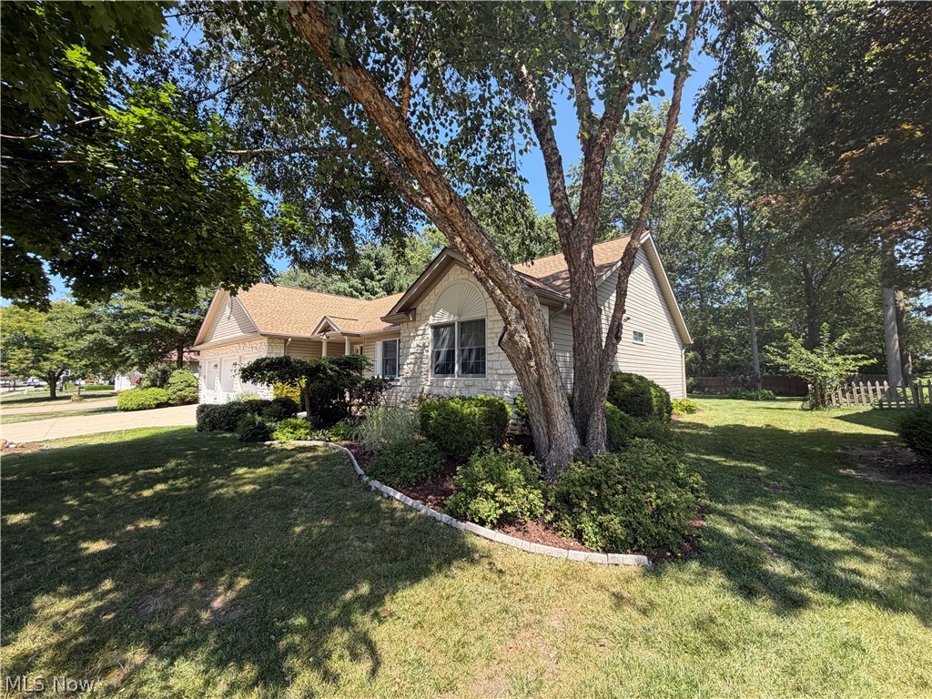 435 Thomas Alva Drive Vermilion OH 44089
