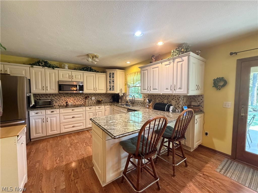 435 Thomas Alva Drive Vermilion OH 44089