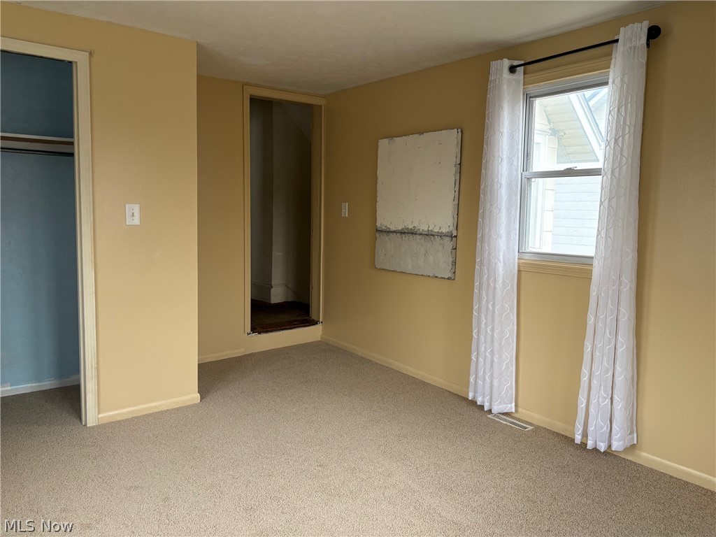 733 Damon Street Akron OH 44310