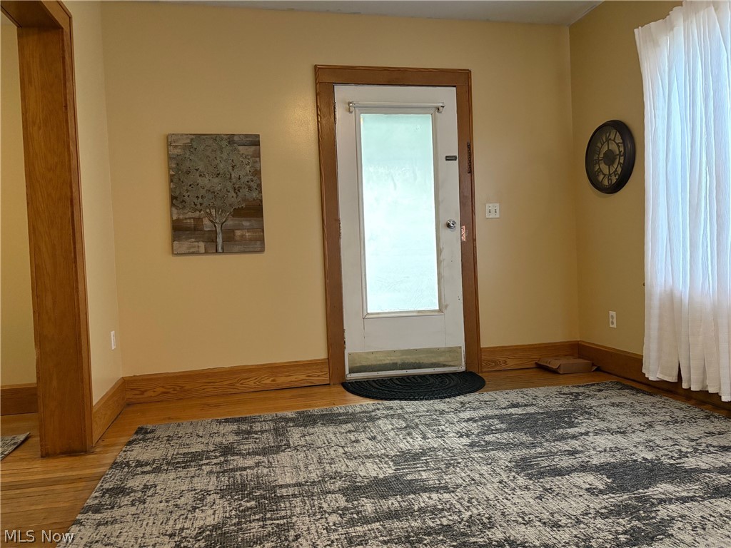 733 Damon Street Akron OH 44310