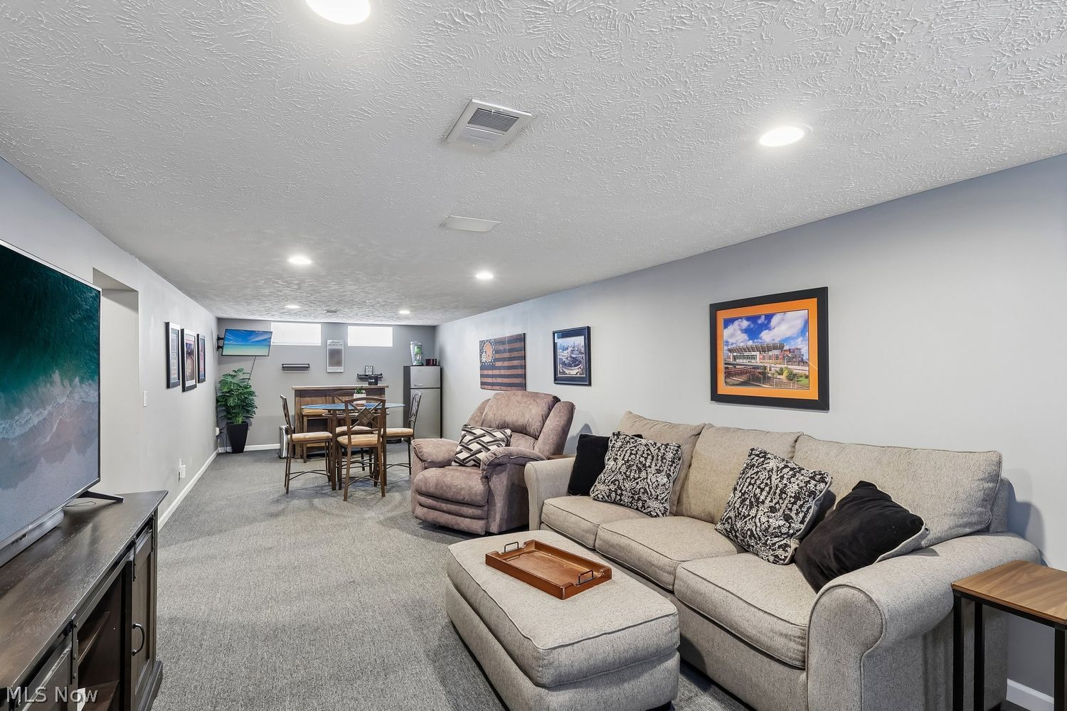 827 Pendley Road Willowick OH 44095