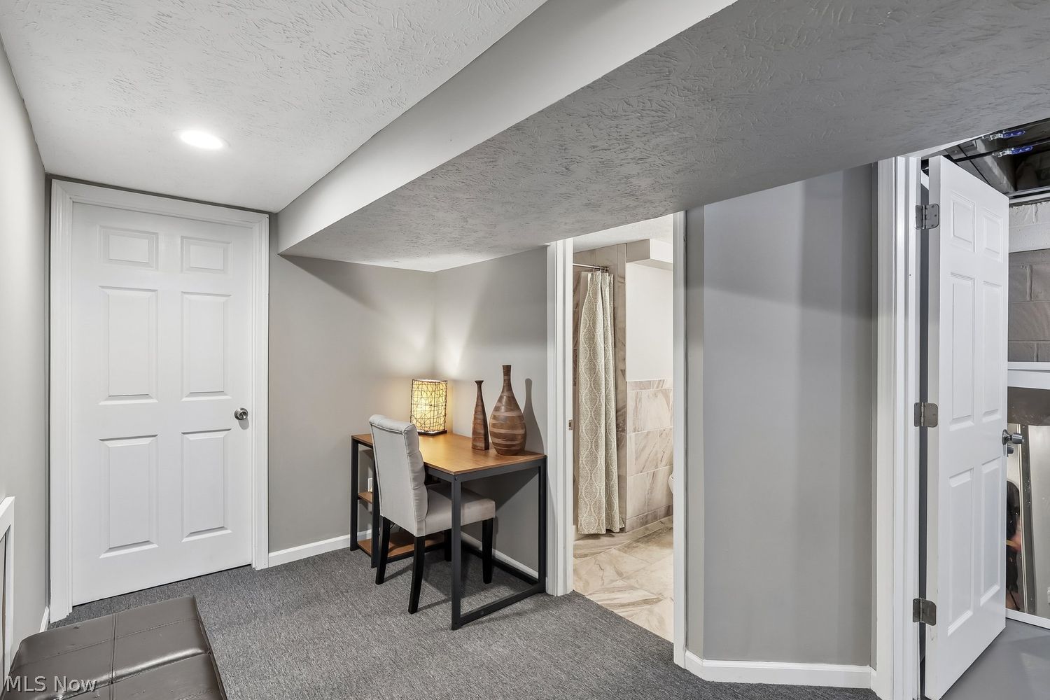827 Pendley Road Willowick OH 44095