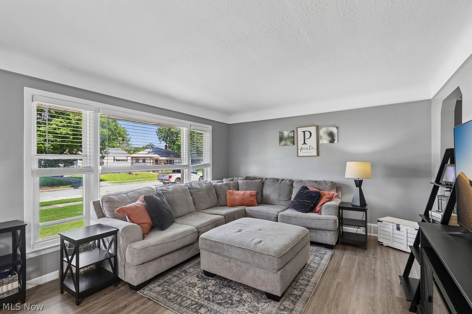 827 Pendley Road Willowick OH 44095