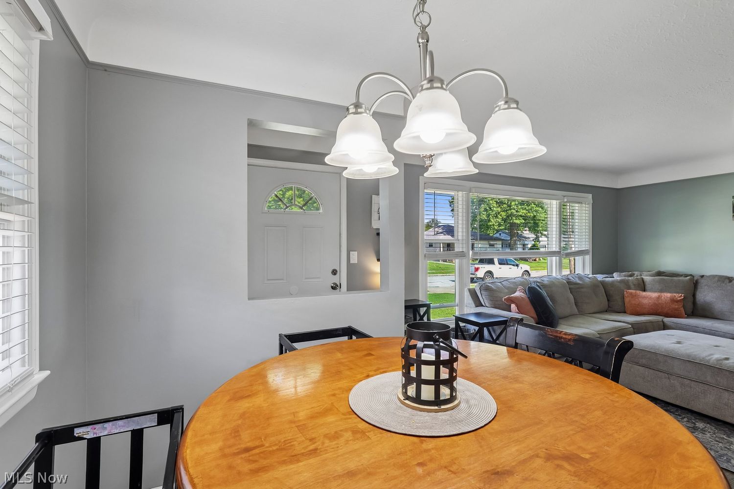 827 Pendley Road Willowick OH 44095
