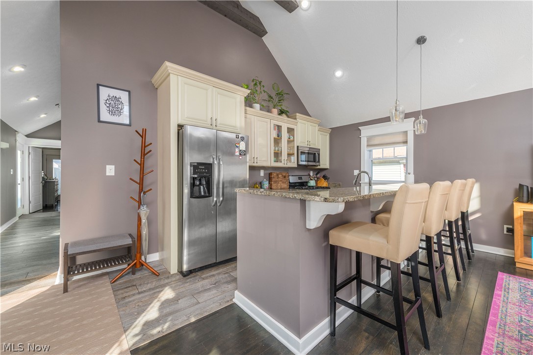 1338 W 69th Street Cleveland OH 44102