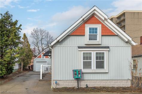 1338 W 69th Street Cleveland OH 44102
