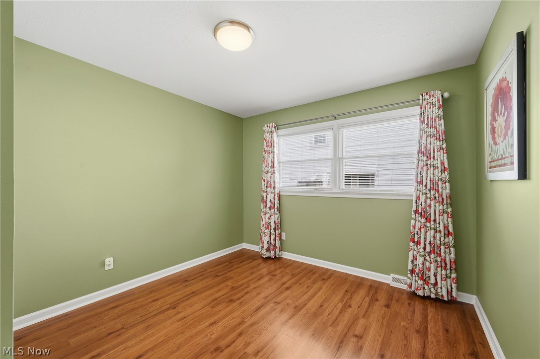 6684 Bonnieview Road Mayfield Village OH 44143