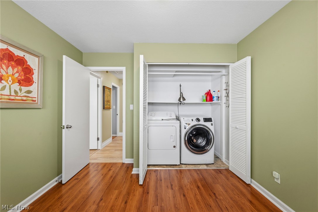 6684 Bonnieview Road Mayfield Village OH 44143