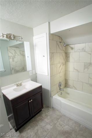 1330 24th Street NE Canton OH 44714