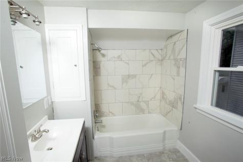 1330 24th Street NE Canton OH 44714