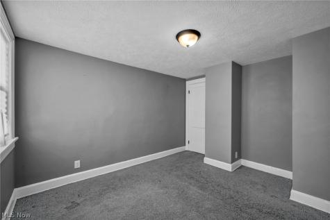 24801 Highland Road Richmond Heights OH 44143