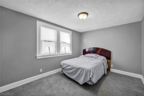 24801 Highland Road Richmond Heights OH 44143