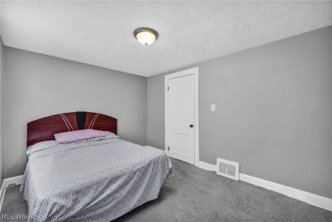 24801 Highland Road Richmond Heights OH 44143