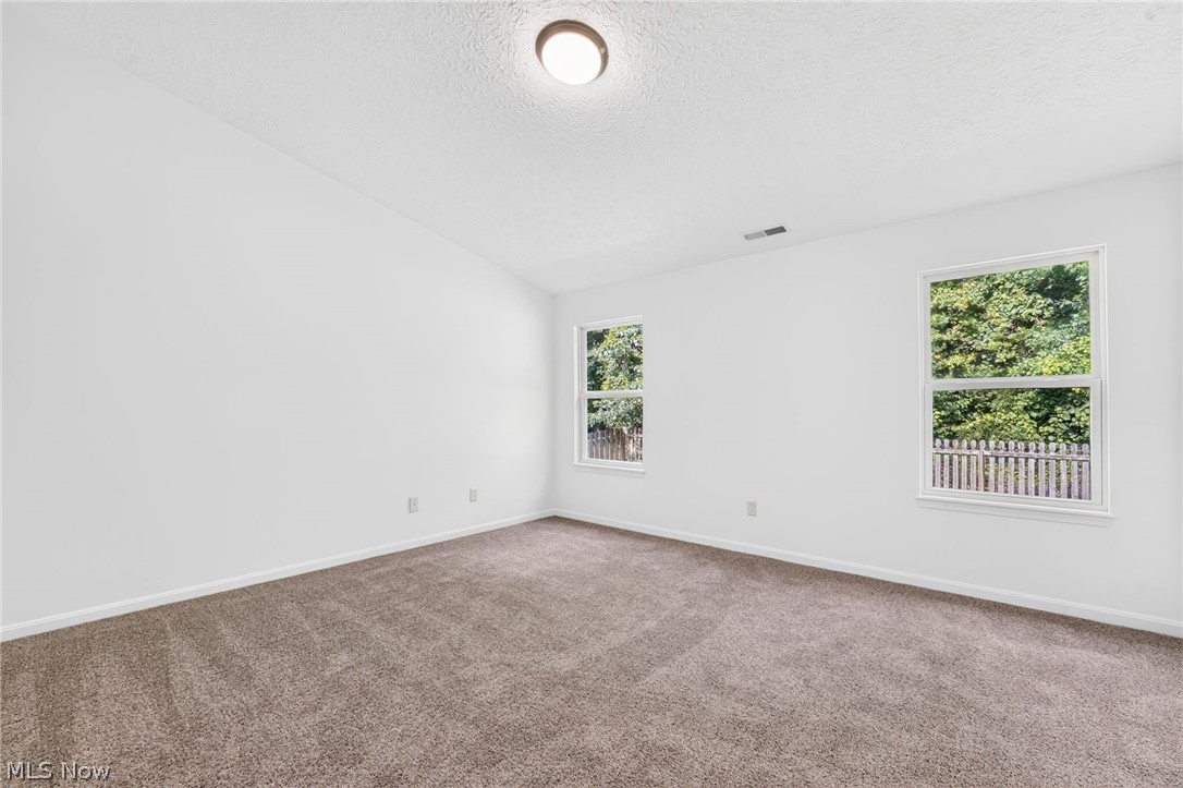 8832 Wheaton Place North Ridgeville OH 44039