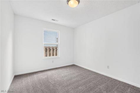 8832 Wheaton Place North Ridgeville OH 44039