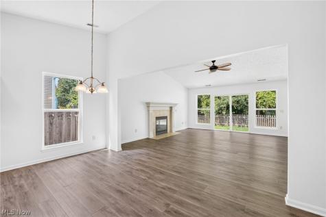 8832 Wheaton Place North Ridgeville OH 44039