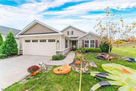 369 Pebble Creek Court Amherst OH 44001