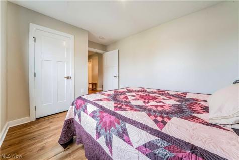 369 Pebble Creek Court Amherst OH 44001