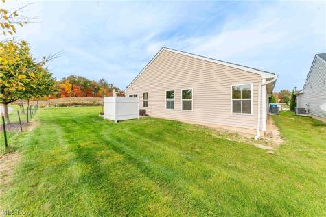 369 Pebble Creek Court Amherst OH 44001