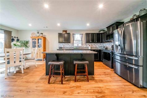 369 Pebble Creek Court Amherst OH 44001