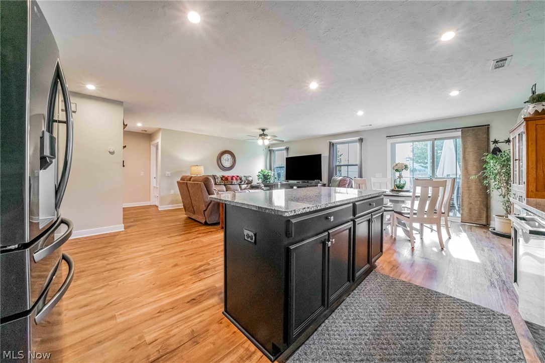 369 Pebble Creek Court Amherst OH 44001