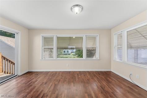 19316 Milan Drive Maple Heights OH 44137